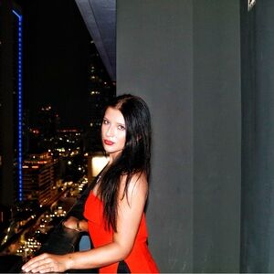 Meet your Posher, Polina